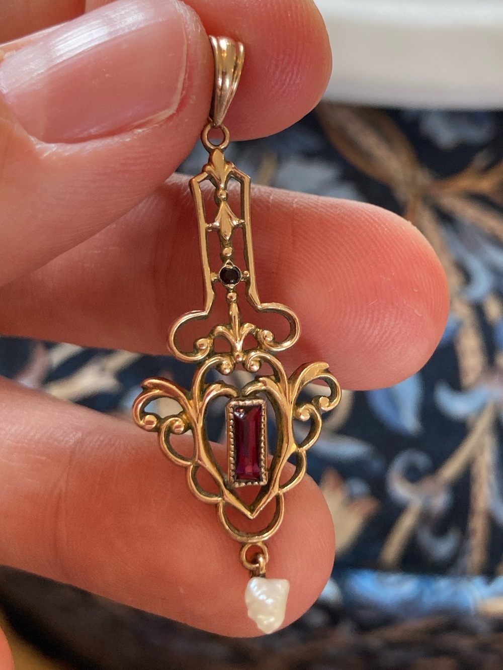 Antique Victorian Natural Pearl & Garnet Paste Lavaliere Pendant - Picture 8 of 9